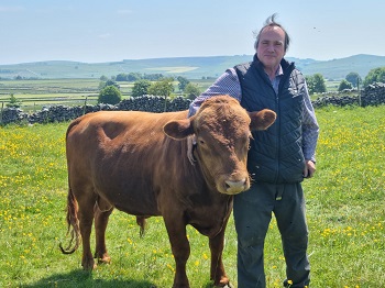 Peak District farmers benefit from FiPL